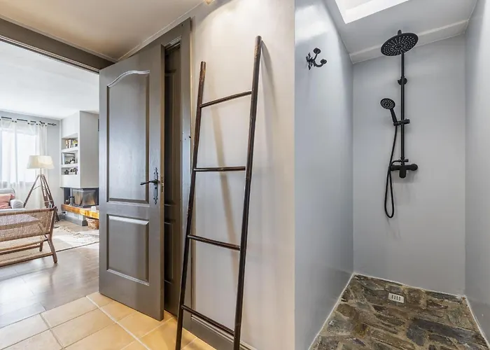 Casa Ideal 10 Personas Con Jardin Y Bbq 度假居